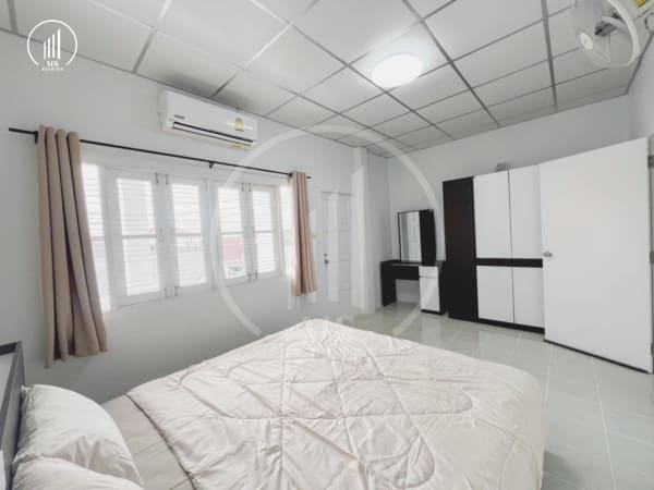 Image of Tharnthong 7 Village - HRWC2547