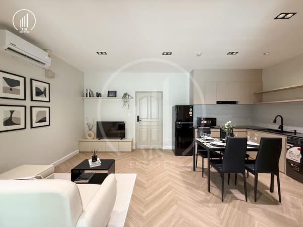 Main image of Phanason The Green Place - CSMP2407