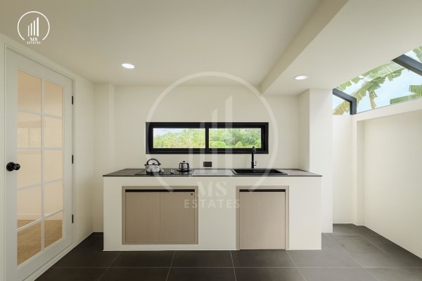 Main image of Modern Half-Story Townhouse  - HSPK2766