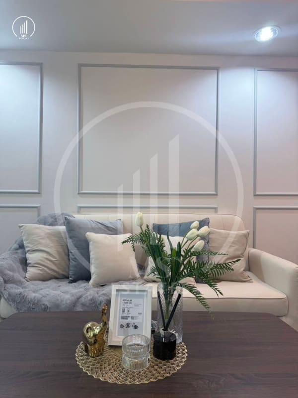 Image of The Royal Place Condominium - HRMP2958