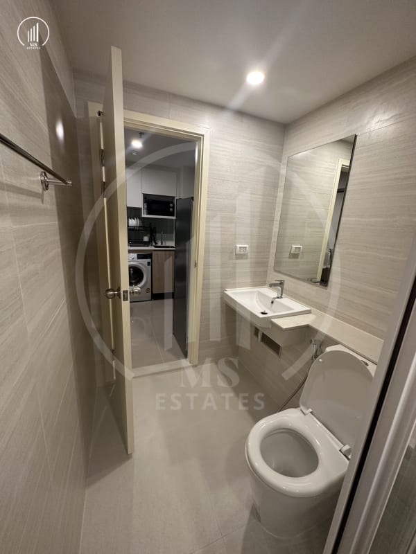 Main image of Phyll Condominium - CRMP1849