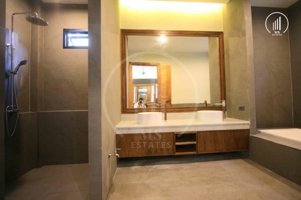 Main image of Canada Pool Villa  - VRCL1348