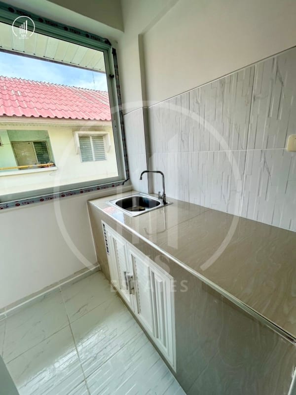 Main image of Keha Baan Pon - CRTL2689