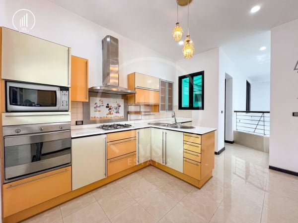 Main image of Anupas Golf Ville - HSKT1978