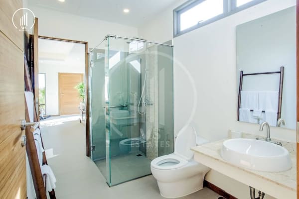 Main image of Villa for Rent in Rawai - VRRW2568