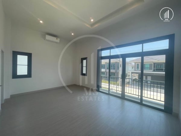 Image of Brand New Supalai Lake View - HSKK1558