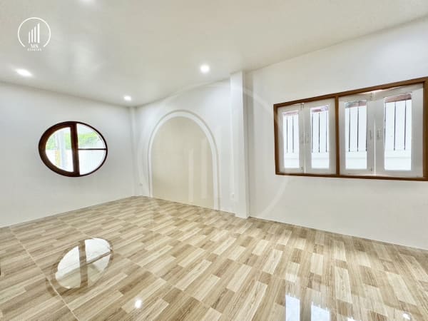 Image of Muji Mujai at Suchart Grand View Village 2 - HSMP1693