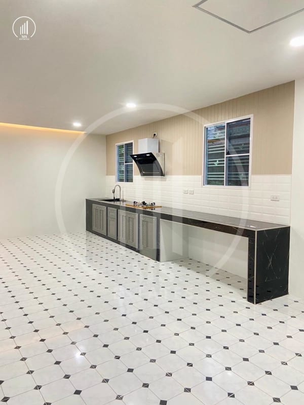 Main image of Srisuchat 5 - HSMP2135