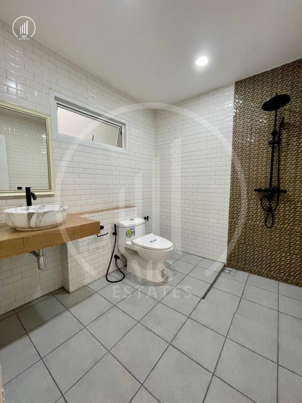 Main image of  Renovated single-story home. - HSWC1902