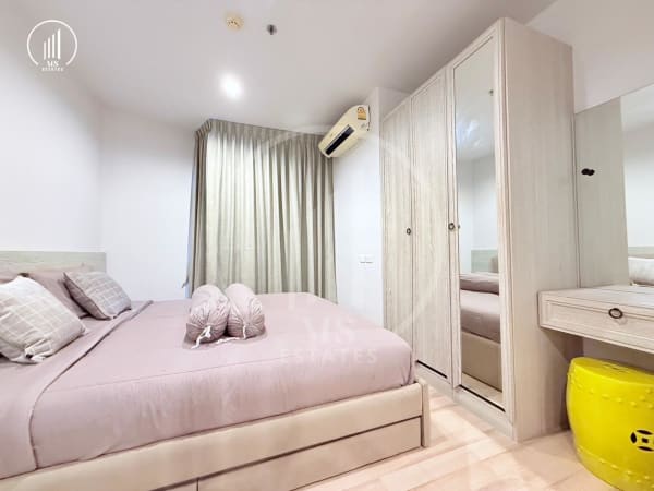 Main image of  The Base Height  - CRMP2273