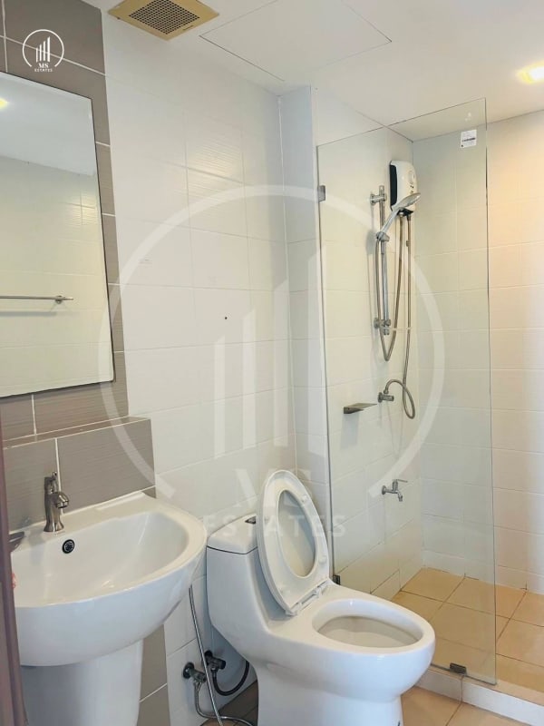 Image of The Royal Place , For Rent - CRMP2603