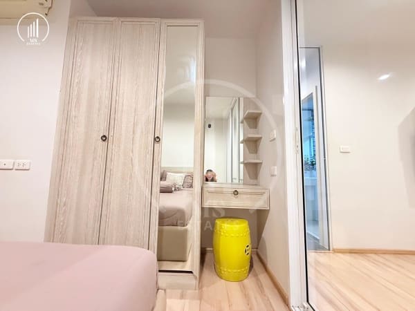 Main image of  The Base Height  - CRMP2273