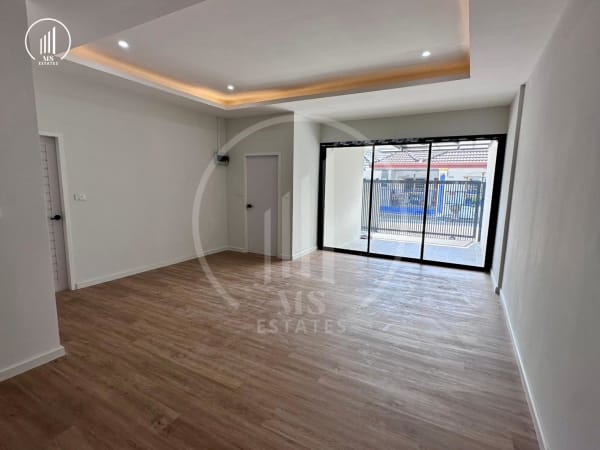 Image of Chomthong Thani - HSWC3060