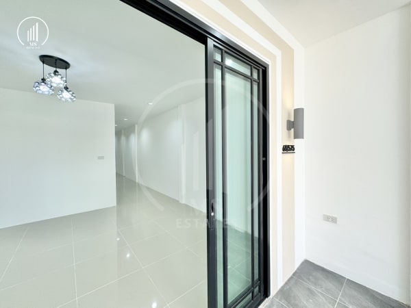 Image of Stunning Newly Renovated House in Koh Sire - HSMP1685