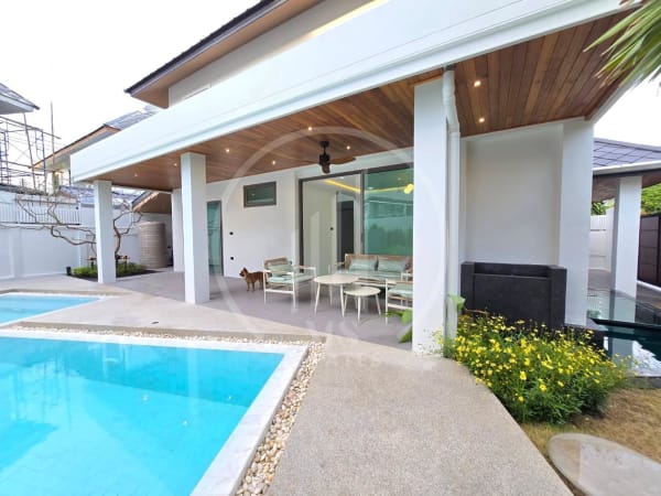 Main image of Stunning Two-Story Detached House - VSCL2044