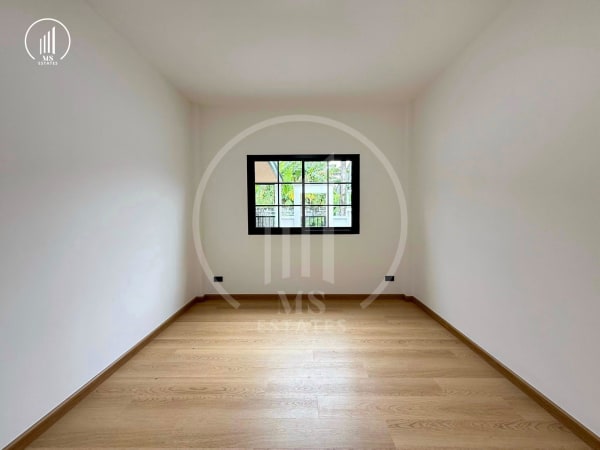 Main image of House for Sale! Soi Thep Anusorn 6, Wichit - HRWC2796