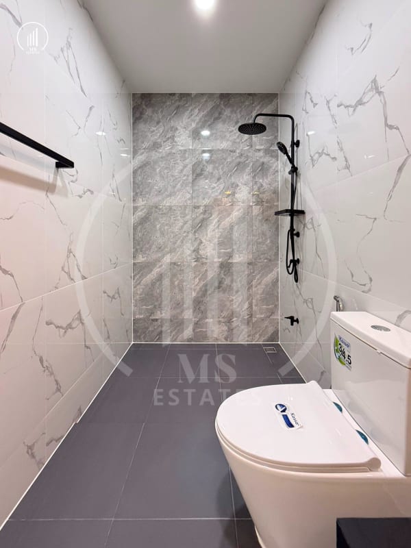 Main image of House for Sale! Soi Thep Anusorn 6, Wichit - HRWC2796