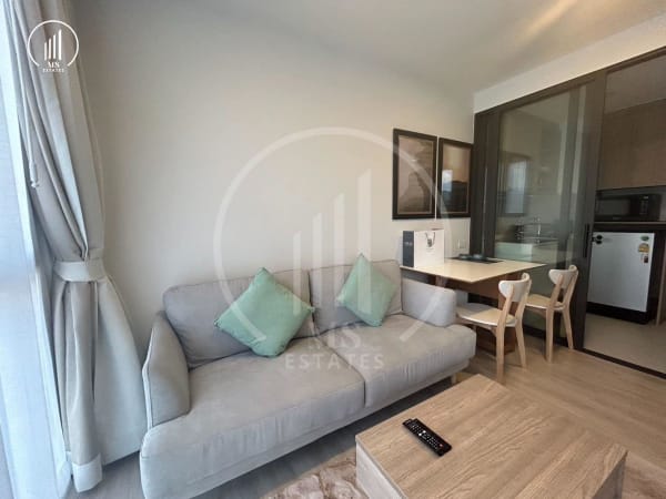 Main image of Skypark Lake View condo - CRBT2184