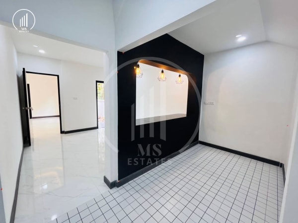 Main image of Si Suchat 3 Village - HSMP1909