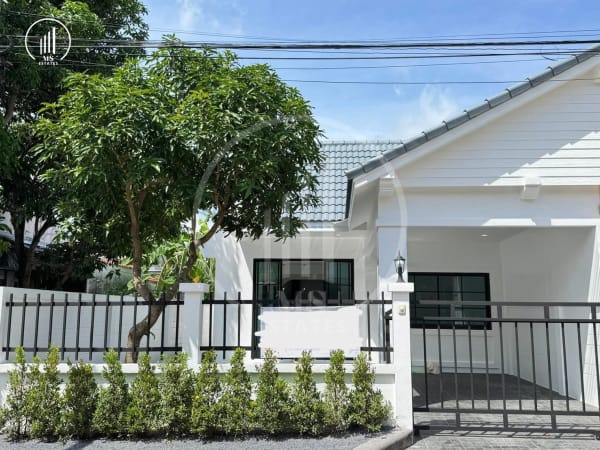 Image of Dusitburi Village - HSMP2717