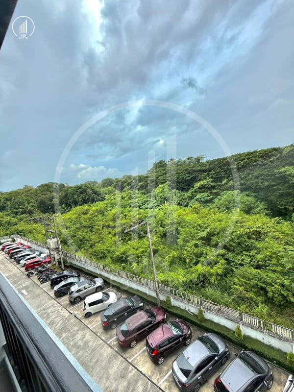 Image of The View Condominium - CRMP2841