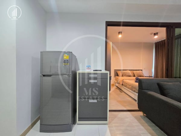 Main image of Zcape 3 - CRMP2809