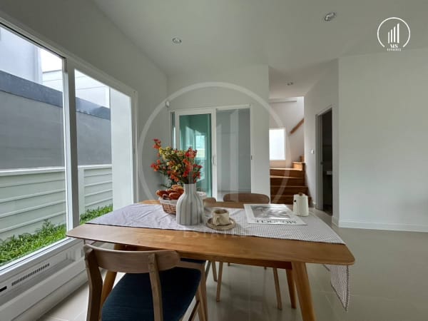 Image of Anasiri Pa Khlok - HRPK1502