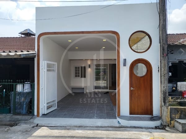 Image of Townhouse nearby Robin lifestyle - HSTL1694