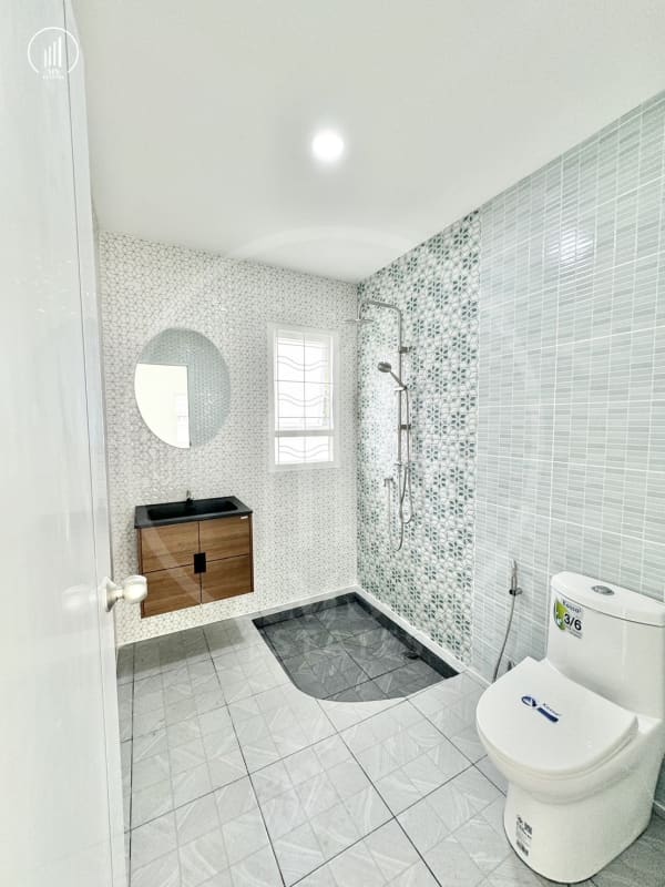 Image of Garden Place Village - HSTL1696