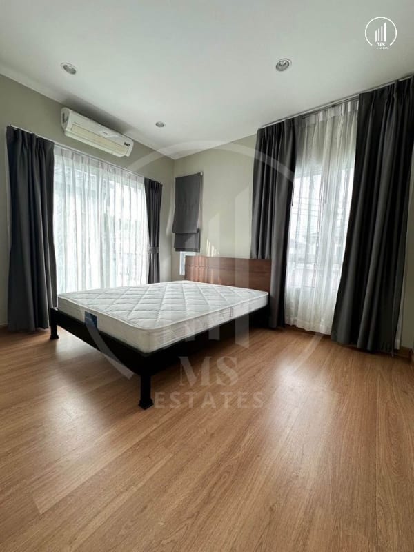 Image of Passorn Koh Kaew - HRKK1511