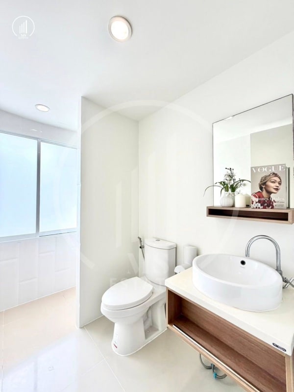 Image of The Square Condo , Kuku  - CSMP3277