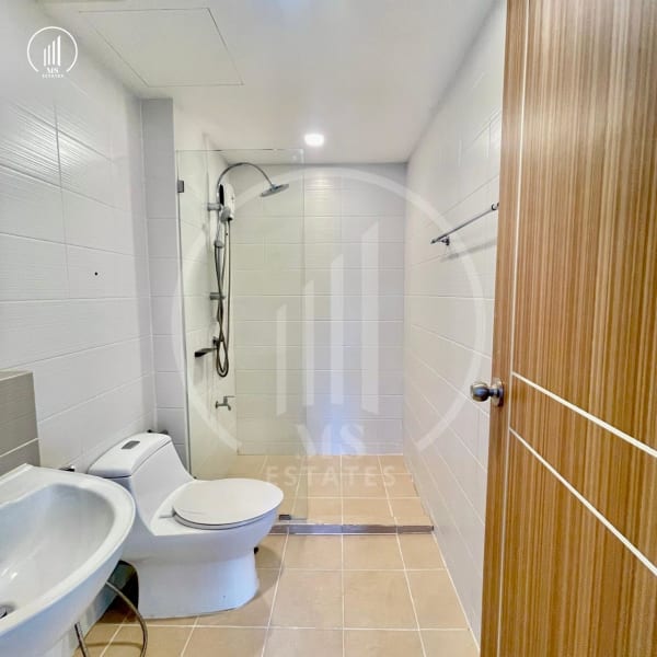 Main image of The Royal Place  - CSMP2319