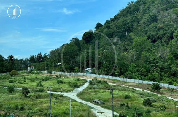 Main image of The Royal Place Condominium - CSKT2159