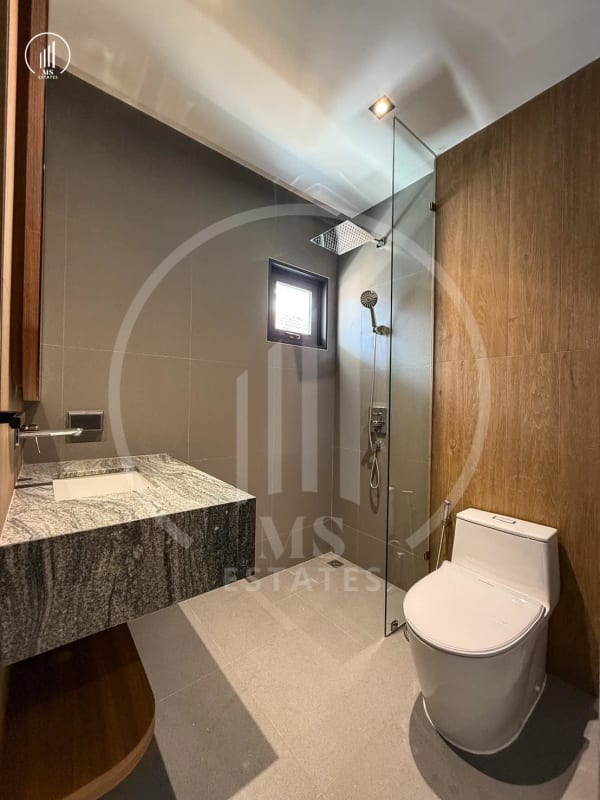 Image of Newly completed pool villa - VRCL2328