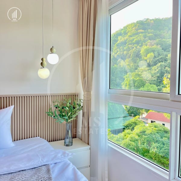 Main image of The Royal Place  - CSMP2319