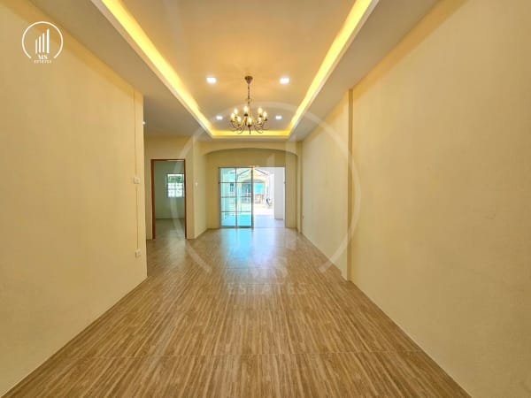 Image of California Village - HSMP1622