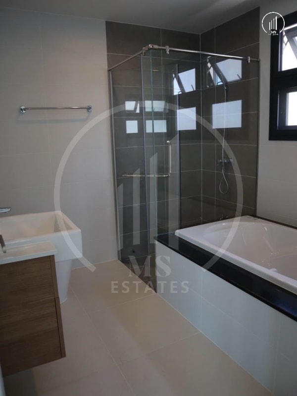 Image of Brand New Supalai Lake View - HSKK1558