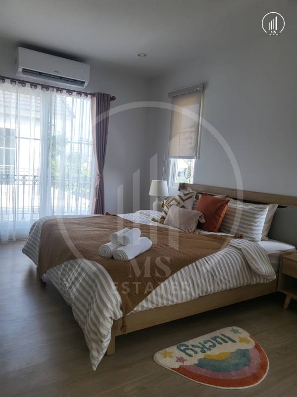 Image of Anasiri Pa Khlok - HRPK1502