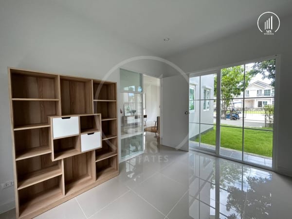 Image of Anasiri Pa Khlok - HRPK1502