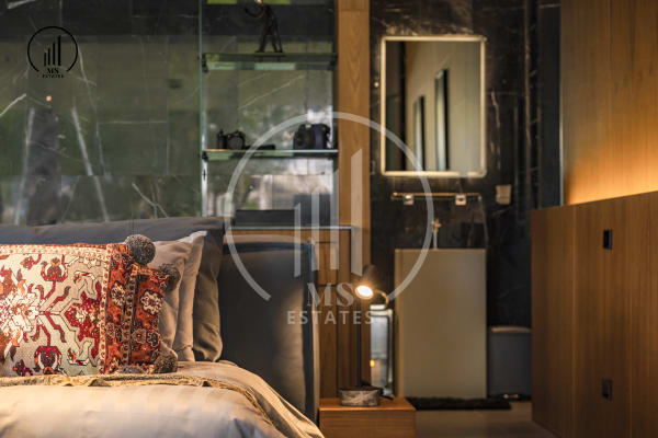 Main image of The Victory - VSTL1328