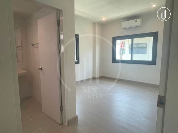 Image of Brand New Supalai Lake View - HSKK1558