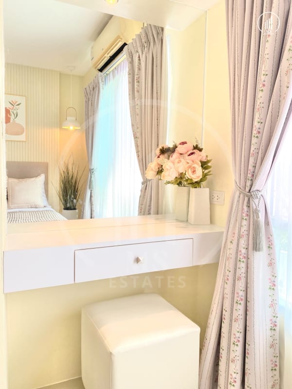 Main image of The Scene Condominium - CSKT1451