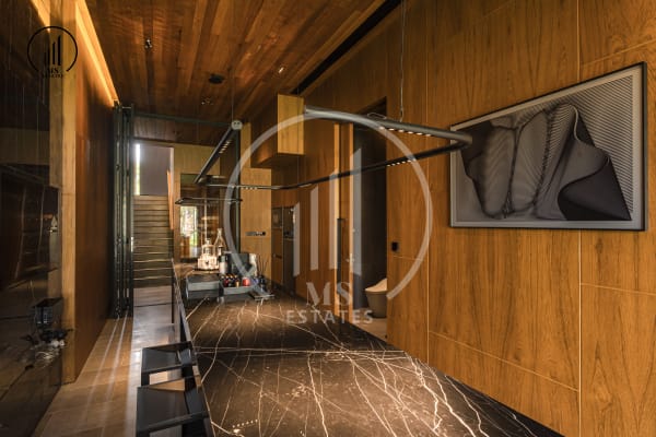 Main image of The Victory - VSTL1328