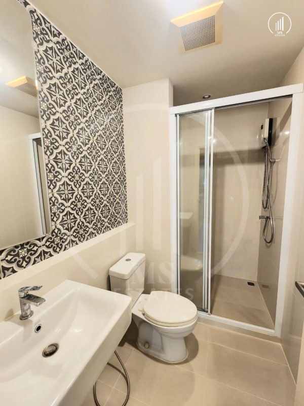 Main image of The Base Height  - CSMP1300