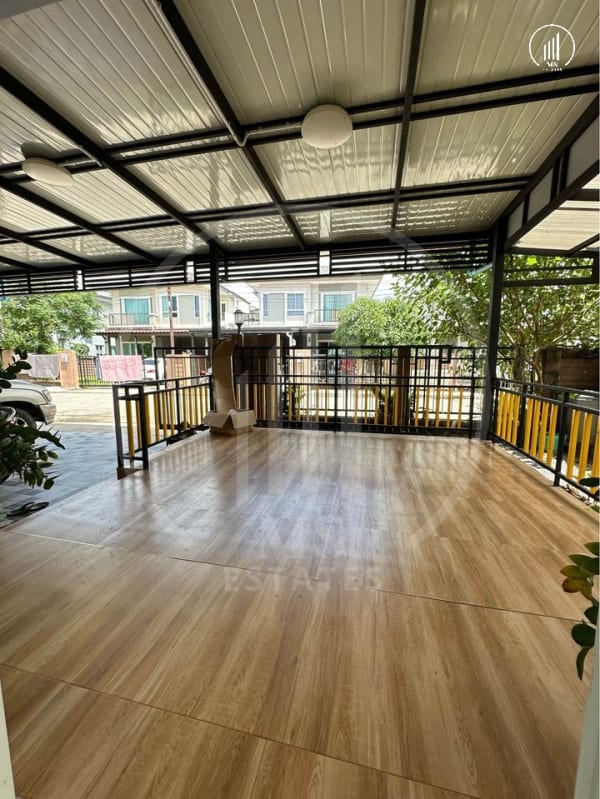 Image of Passorn Koh Kaew - HRKK1511