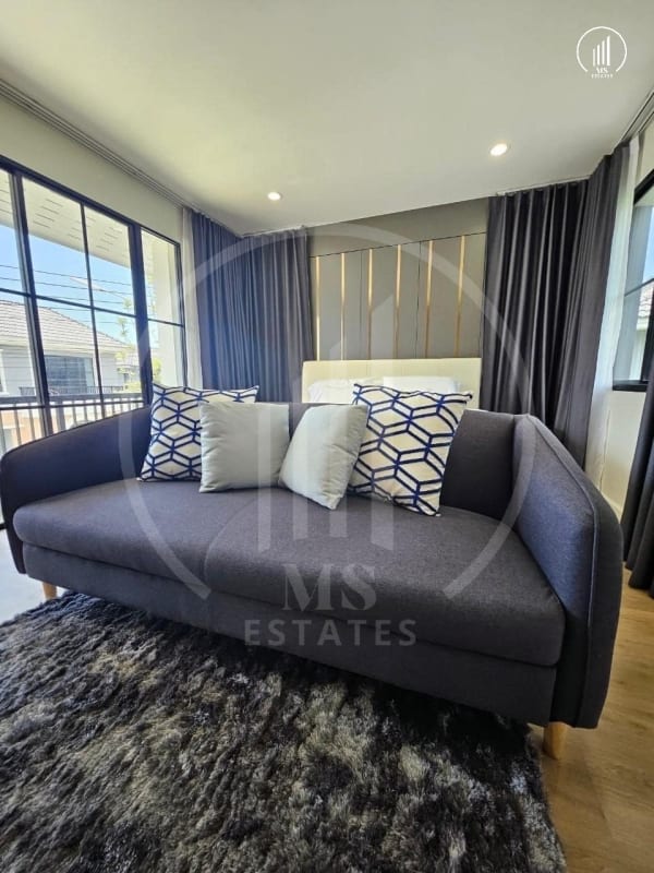 Image of Crown Estate - HSKK1533