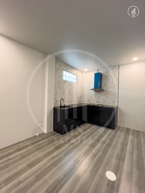 Main image of Modern Gem in Kathu - HSKT1395