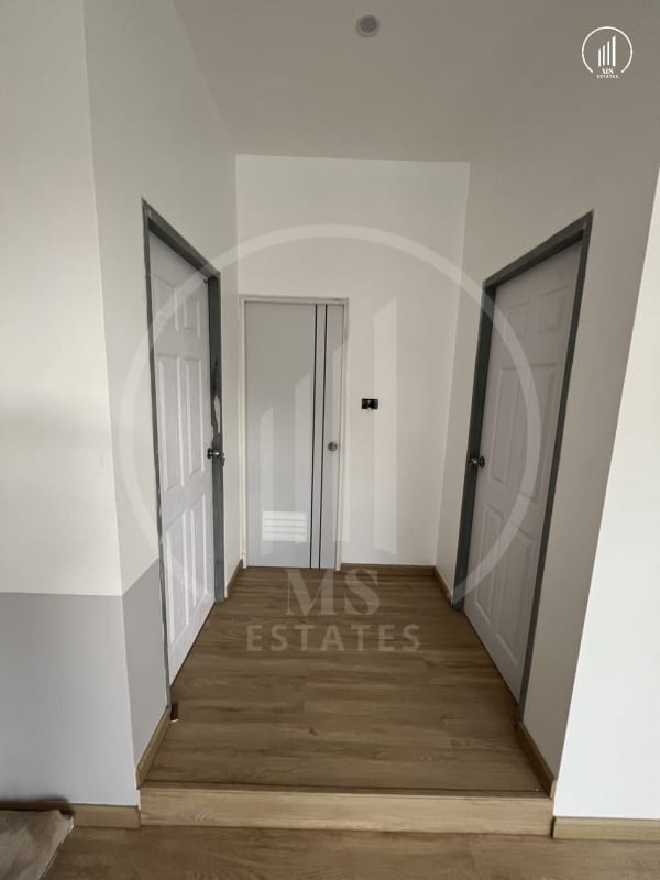 Main image of Sinsuk Thani Village - HSTL1445