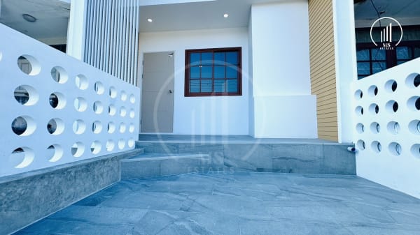 Main image of White House in Than Thong 1 - HSMP1421