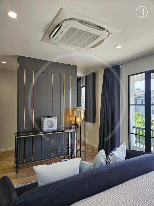 Image of Crown Estate - HSKK1533